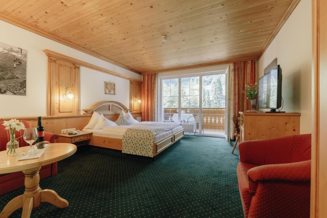 Hotel Hirschen 실베르탈 외부 사진